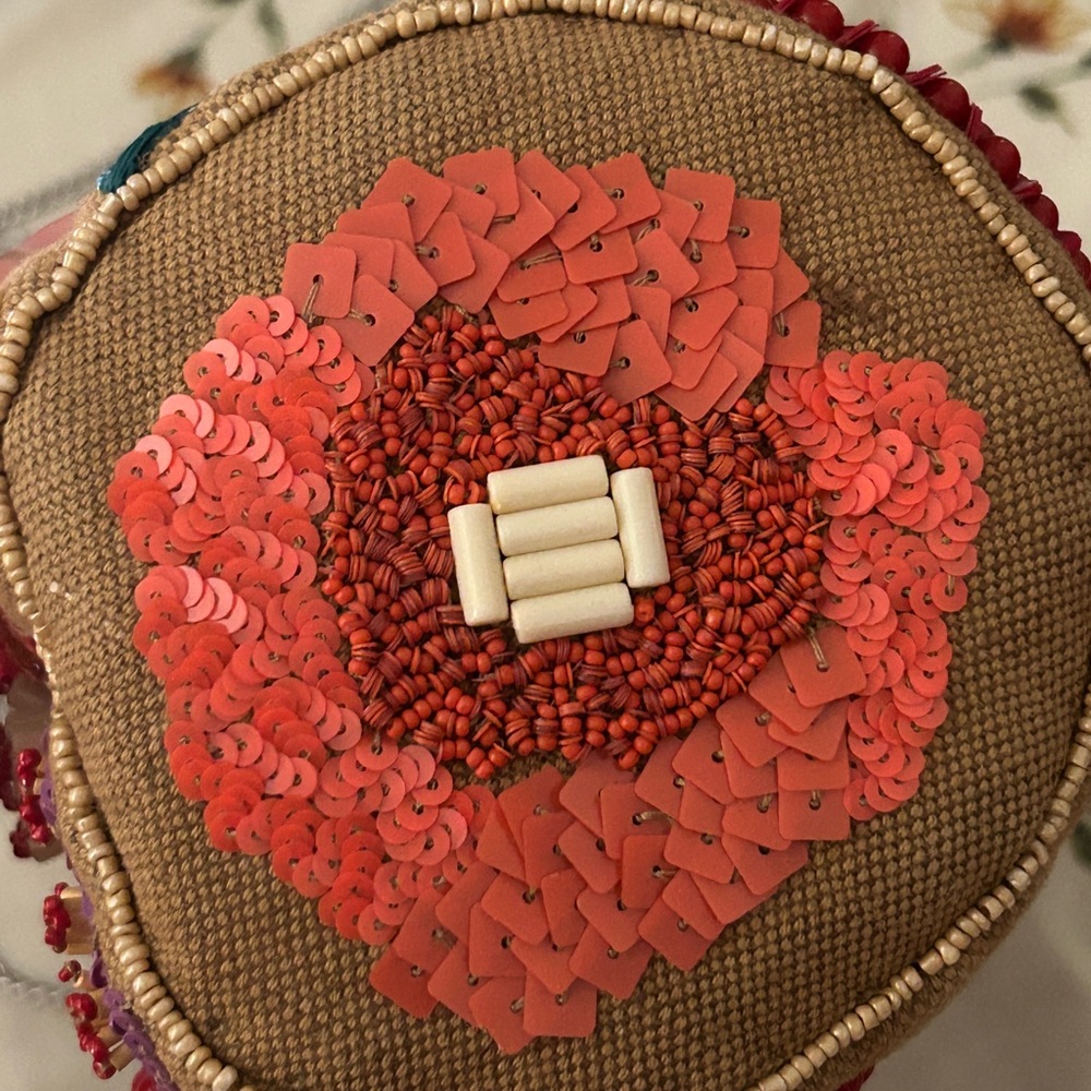 NWT ZARA BEADED BASKET BAG - Picture 10 of 11
